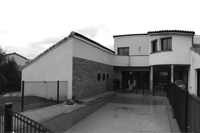 Surélévation contemporaine d’une maison à Pin-Balma (31), Toulouse, Architecture & Concept