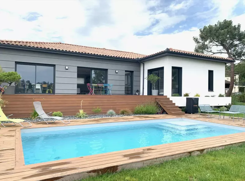 Construction d’une maison contemporaine avec piscine à Lacroix-Falgarde (31), Toulouse, Architecture & Concept