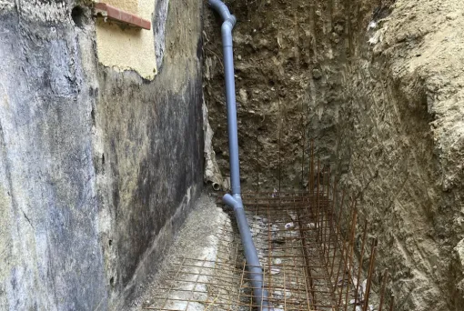 architecte toulouse stephane carrade de luca architecture et concept renovation maison mur béton canalisation toulouse